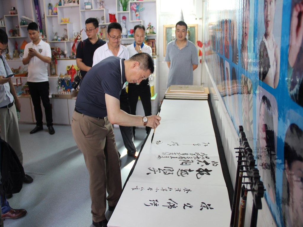 图片4_副本.png 图片4_副本.png